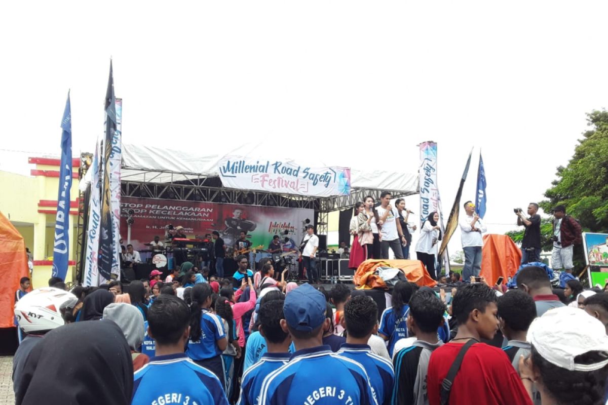 Ribuan warga Tual hadiri puncak MRS festival