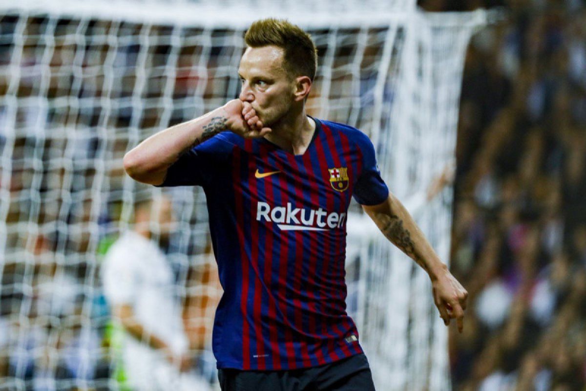 Manchester United masih buru Rakitic