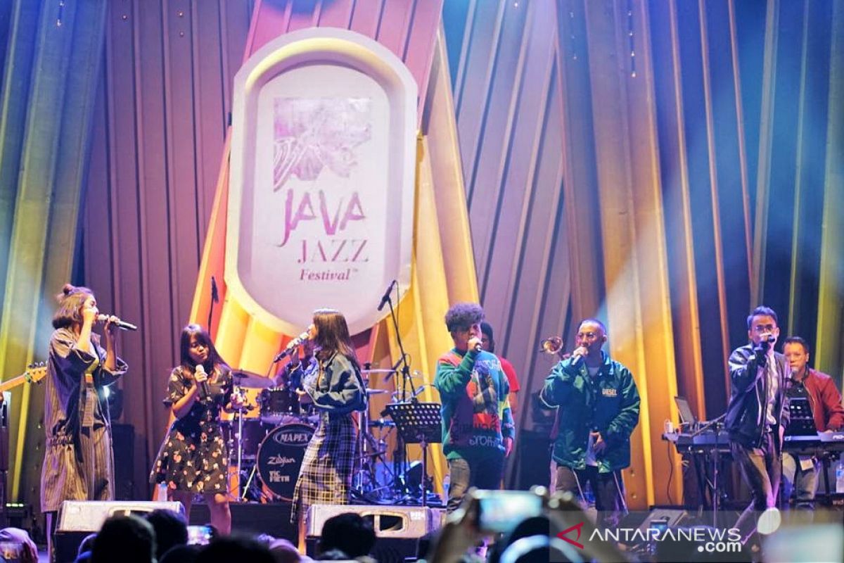 Kolaborasi 6 musisi muda di panggung Java Jazz 2019