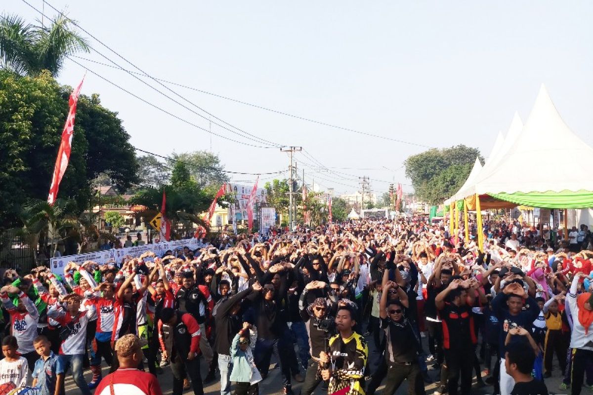 Ribuan warga ikuti MRSF Polres Tanjungbalai