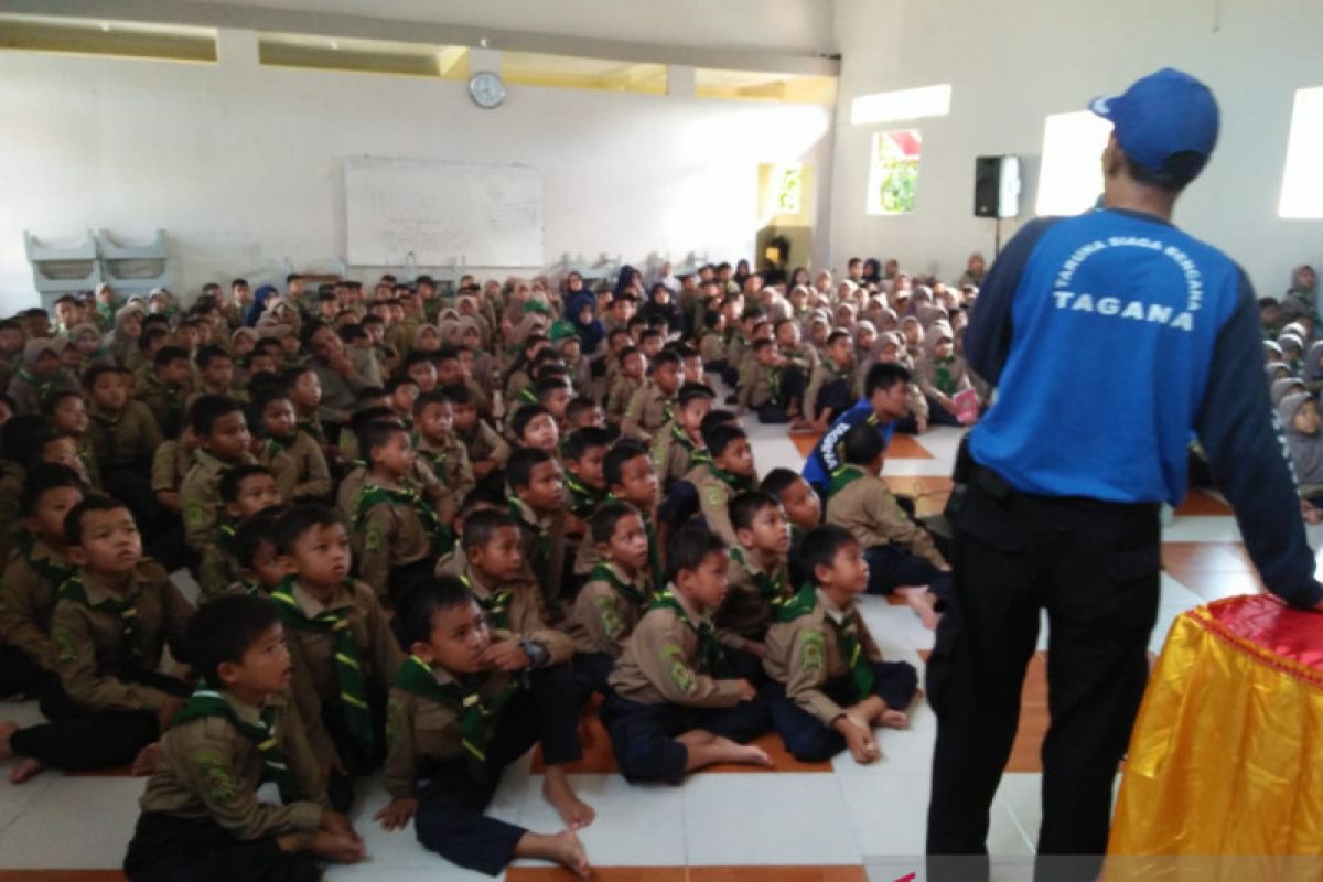 Mensos: Tagana masuk sekolah jadi gerakan nasional