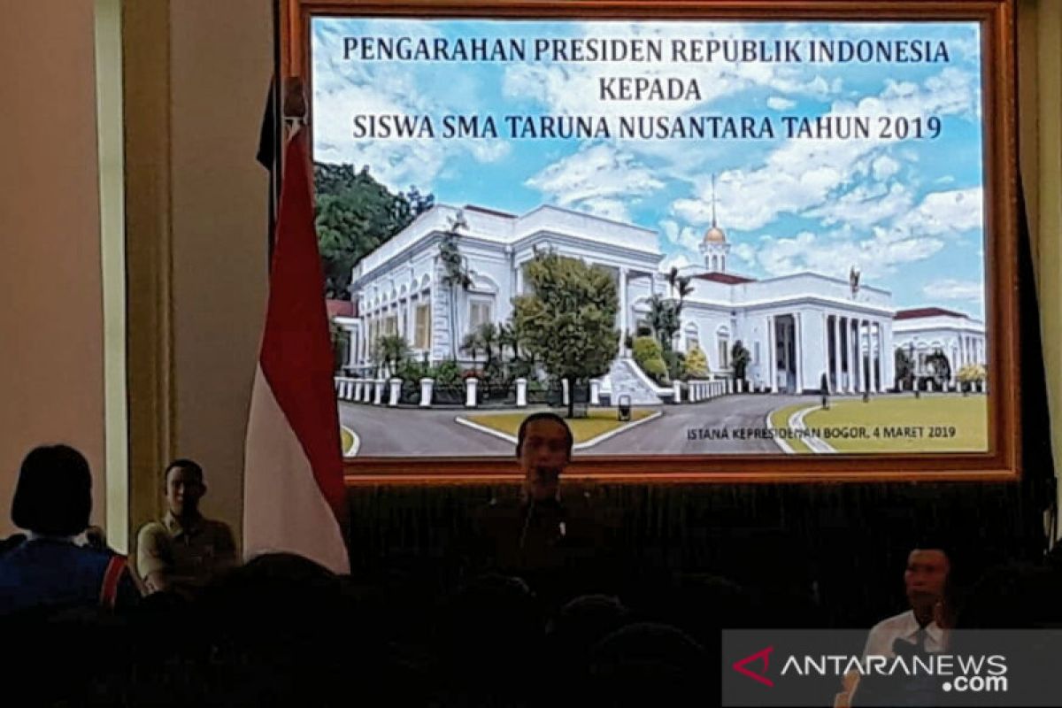 Presiden mengabsen siswa Taruna Nusantara dari Sabang-Merauke ingatkan persatuan