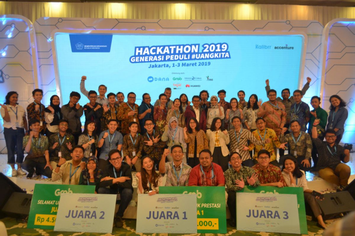 Ini tiga pemenang kompetisi "Hackathon"