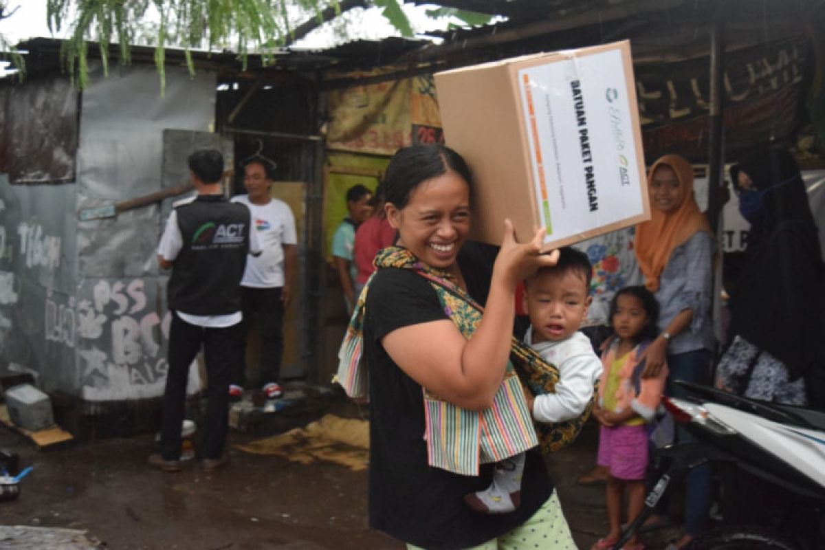 ACT DIY salurkan paket pangan untuk warga Kampung Pemulung