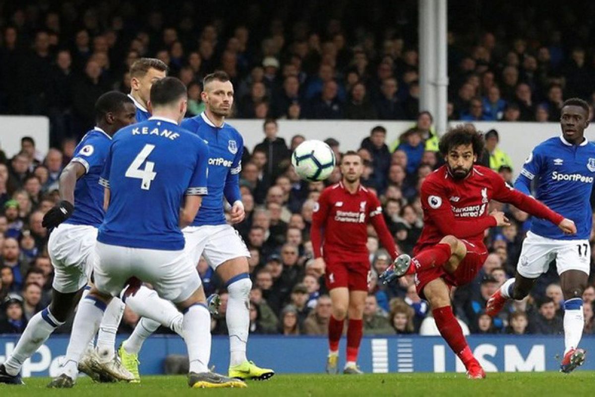 Ditahan imbang nirgol oleh Everton, LIverpool tertahan di urutan kedua