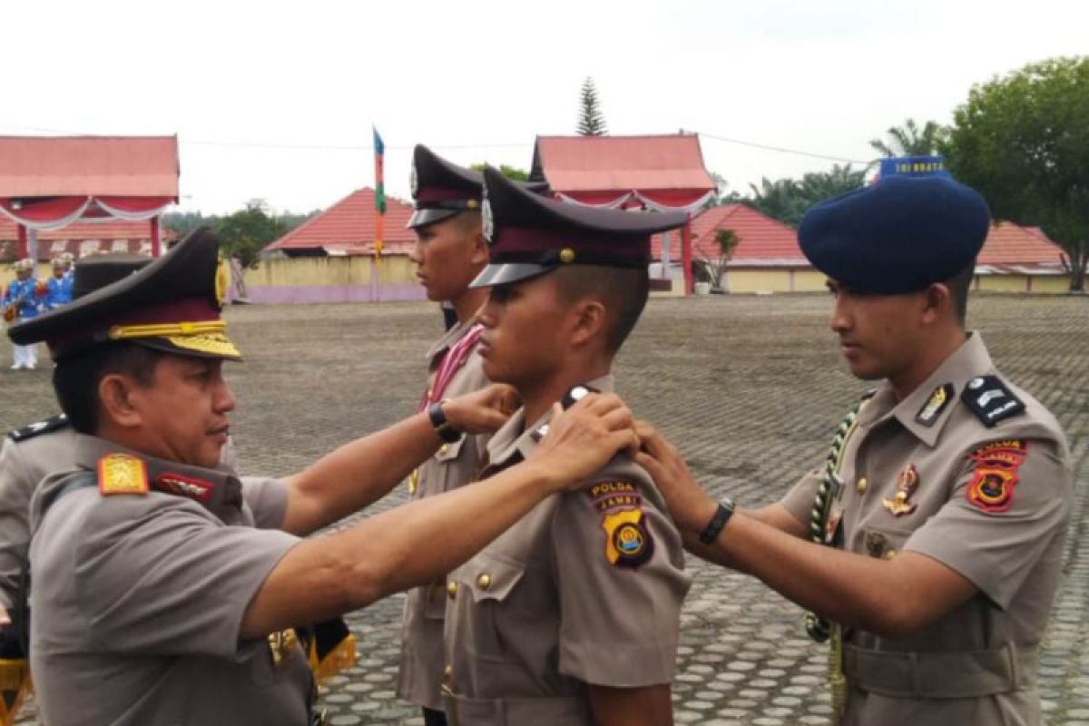 Kapolda Jambi pimpin penutupan Diktuk Polri Angkatan XVII