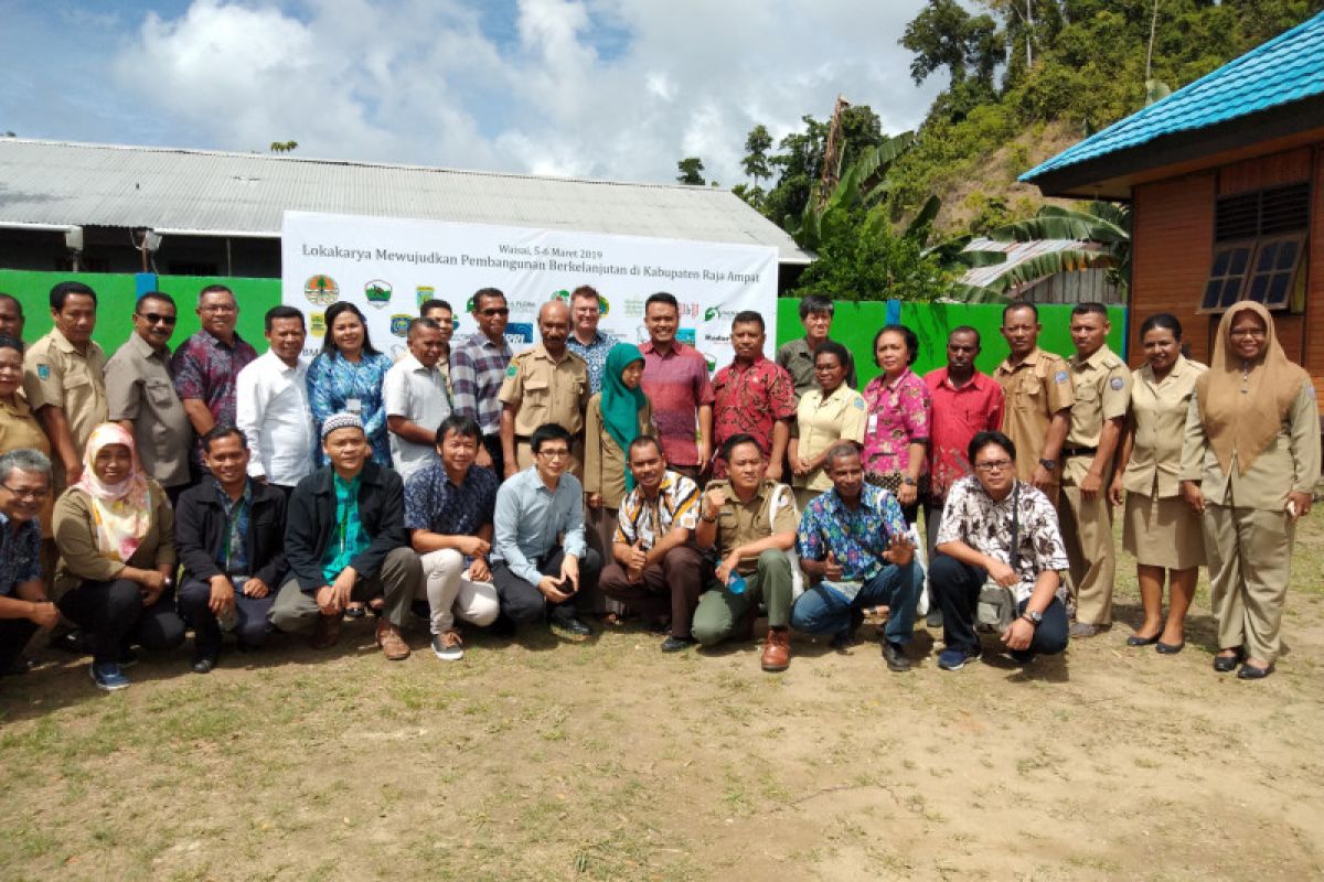 FFI gelar lokakarya pembangunan berkelanjutan di Raja Ampat