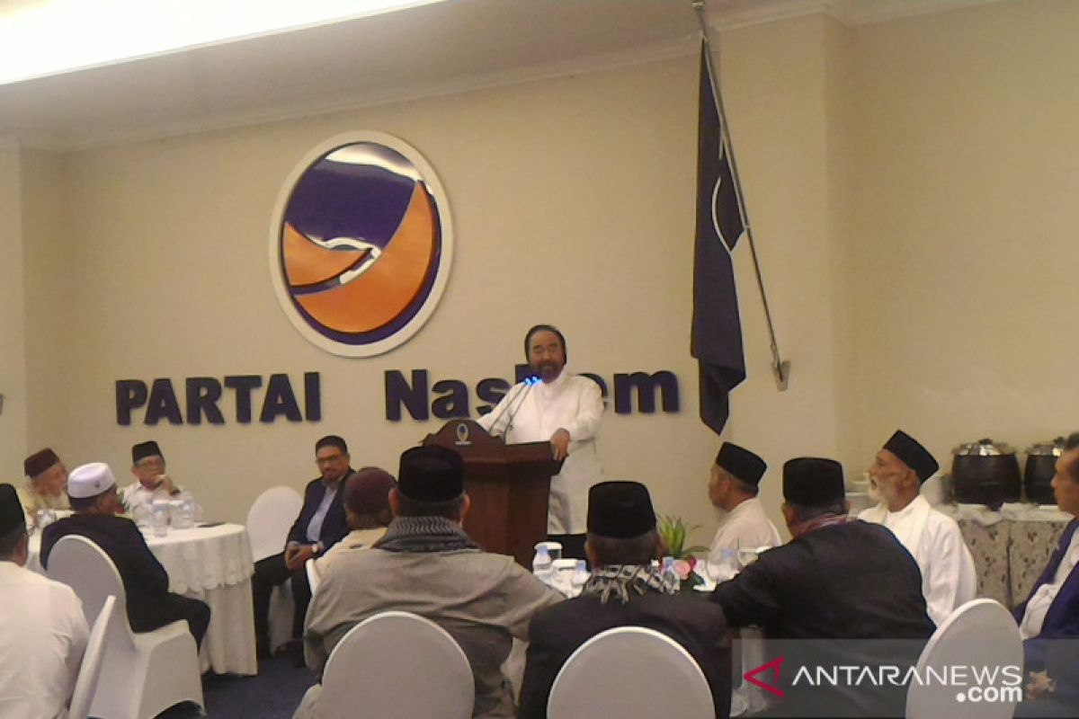 Surya Paloh tepis Jokowi anti-Islam dihadapan ulama Aceh