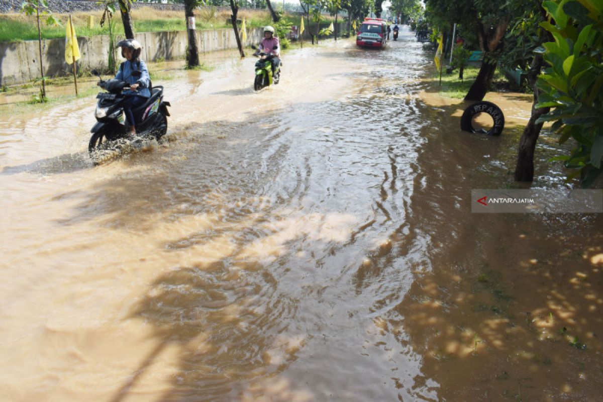 Pemkab Madiun Dirikan Posko Bencana dan Dapur Umum Tangani Banjir