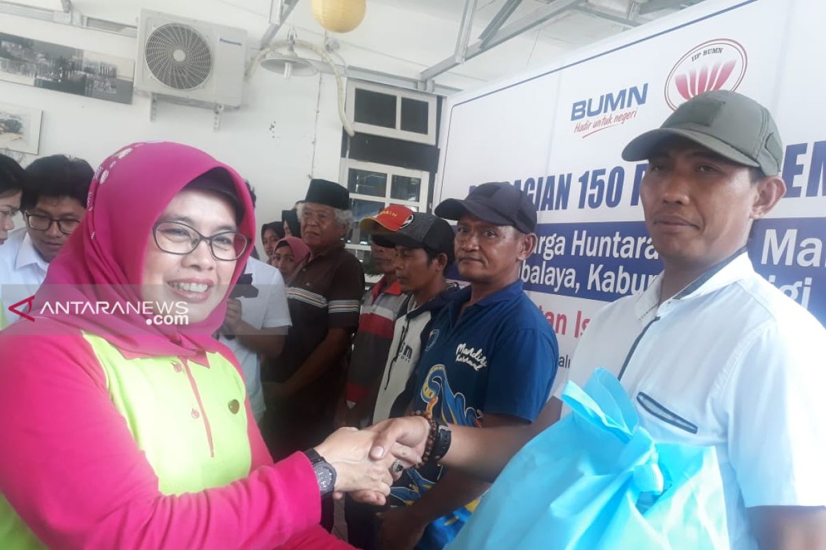 IIP BUMN beri korban likuifaksi Sibalaya Selatan-Sigi 150 paket sembako