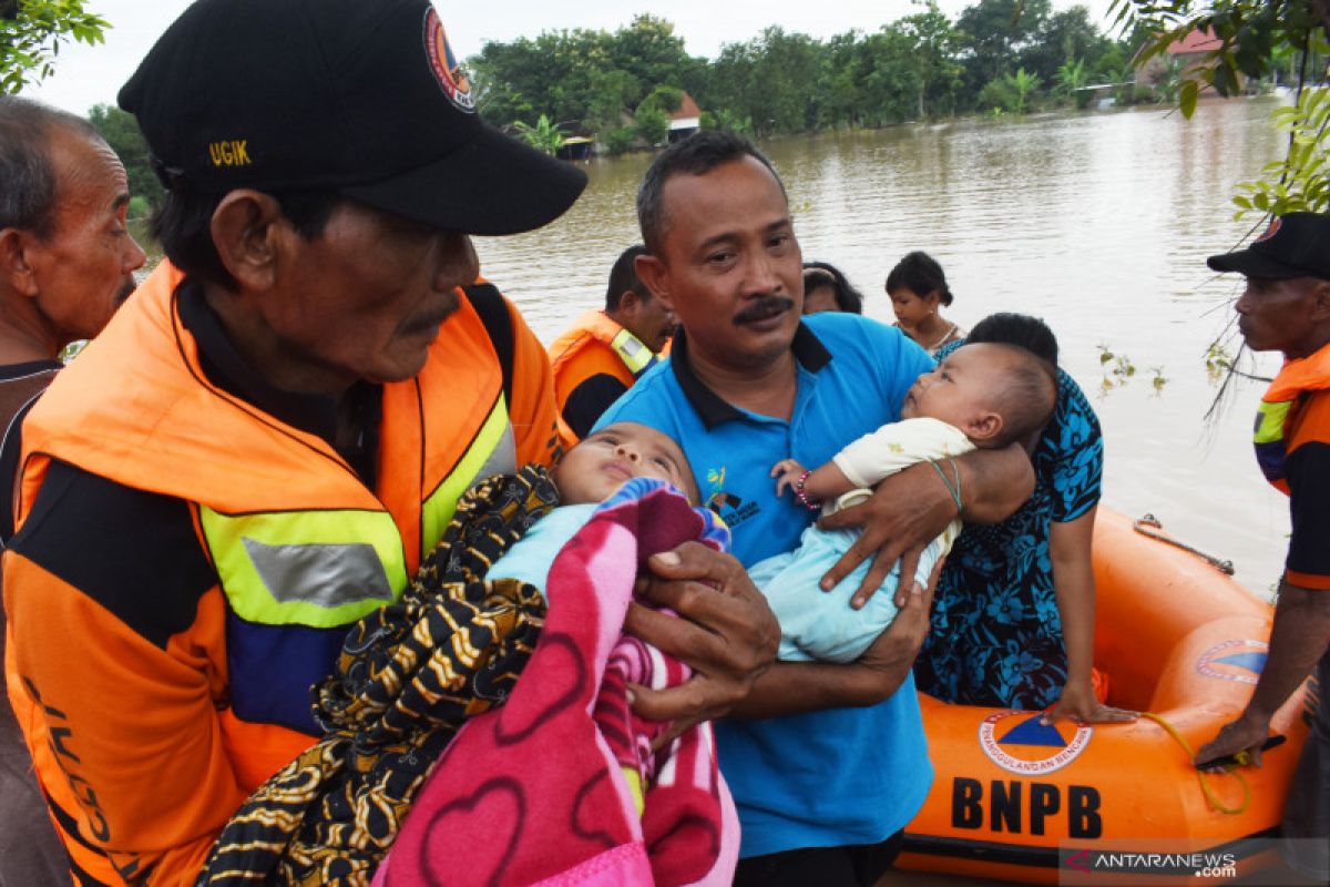 Pemkab Madiun dirikan posko bencana dan dapur umum