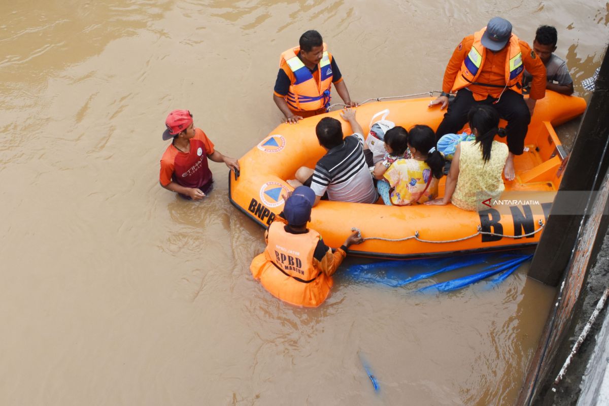 Bupati Madiun tetapkan Status Darurat Bencana Banjir