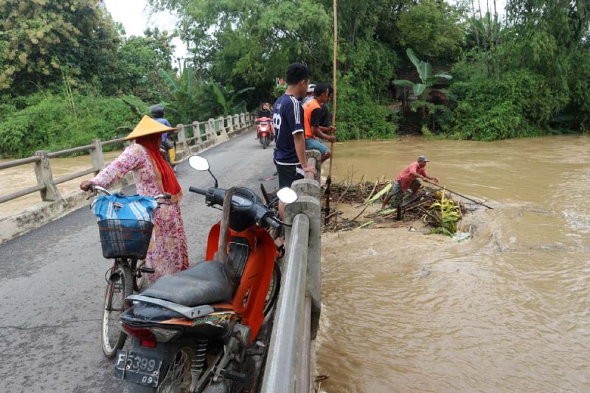 Bojonegoro berlakukan siaga hijau hadapi banjir