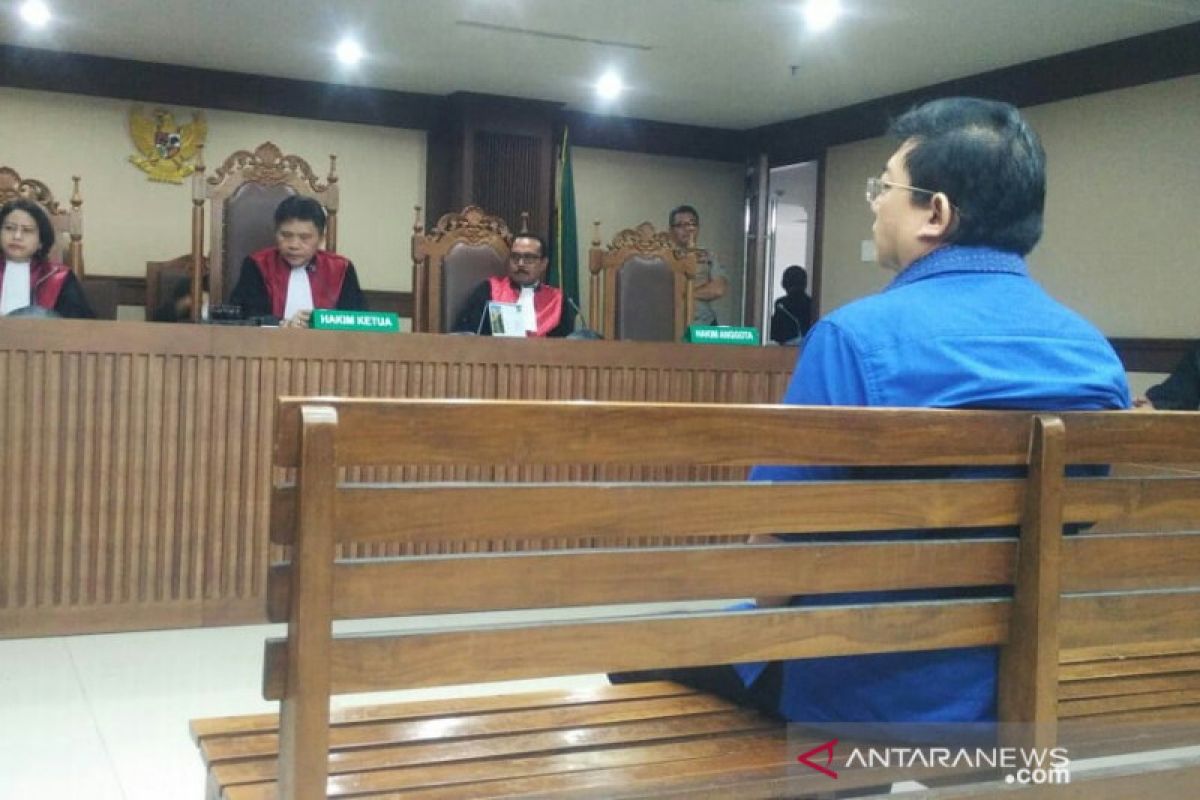 Bantu pelarian mantan petinggi Lippo, pengacara dituntut 12 tahun