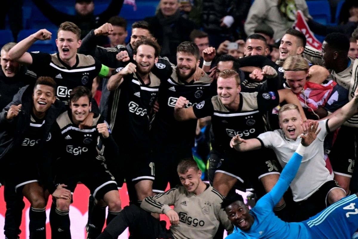 Real Madrid dihancurkan Ajax 1-4 di kandang sendiri