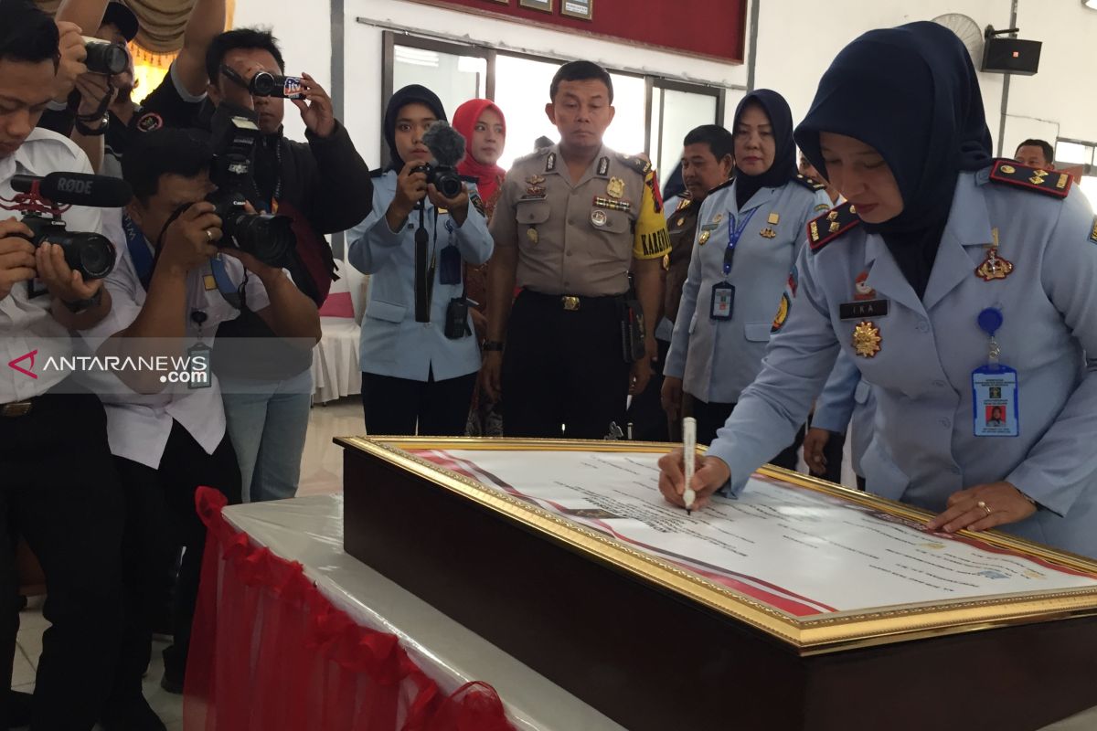 Lapas Perempuan Malang canangkan Wilayah Birokrasi Bersih dan Melayani