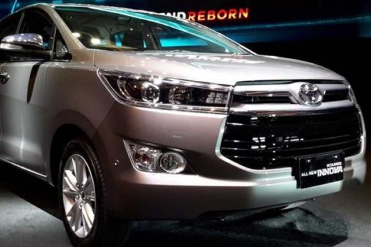 Toyota Innova masih diminati  meskipun belum ada penyegaran