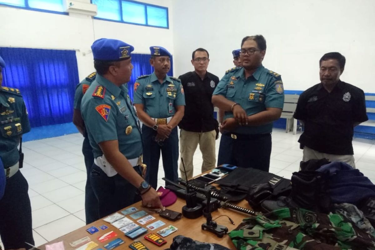 Pomal Lantamal V tangkap perwira TNI AL gadungan
