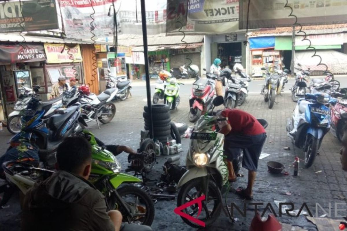 Pemkot Medan gelar pelatihan service sepeda motor