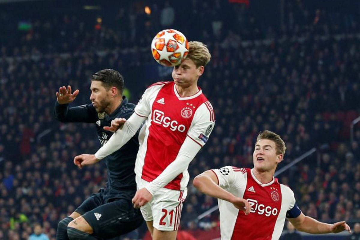 Kiat Frenkie de Jong kalahkan virus negatif dalam hati