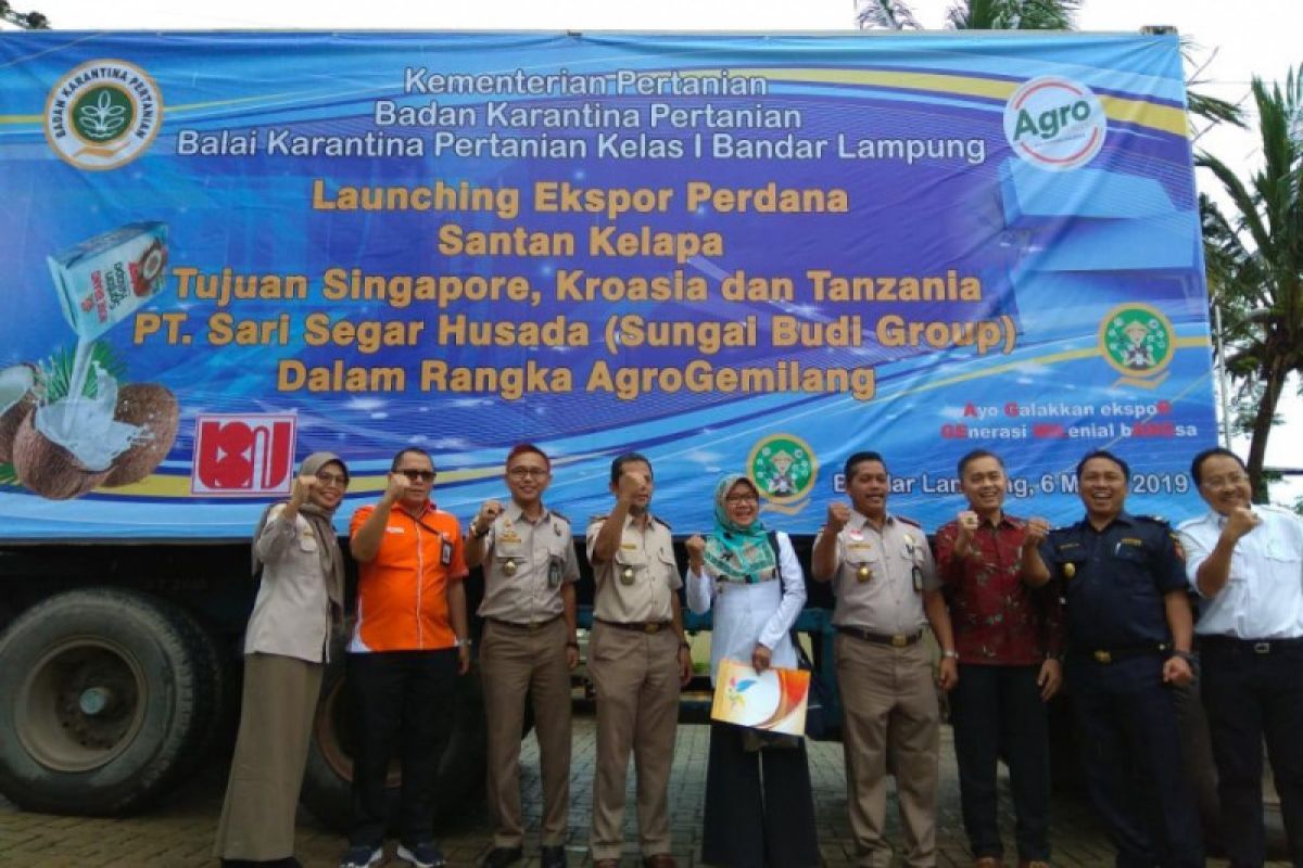 Santan kelapa asal Lampung diekspor ke tiga negara