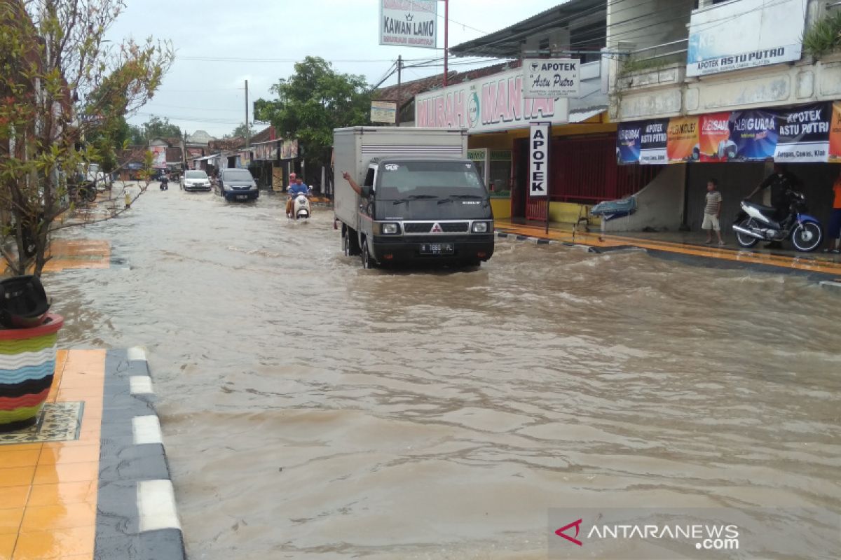 Pemprov Jateng koordinasi lintas provinsi untuk antisipasi banjir