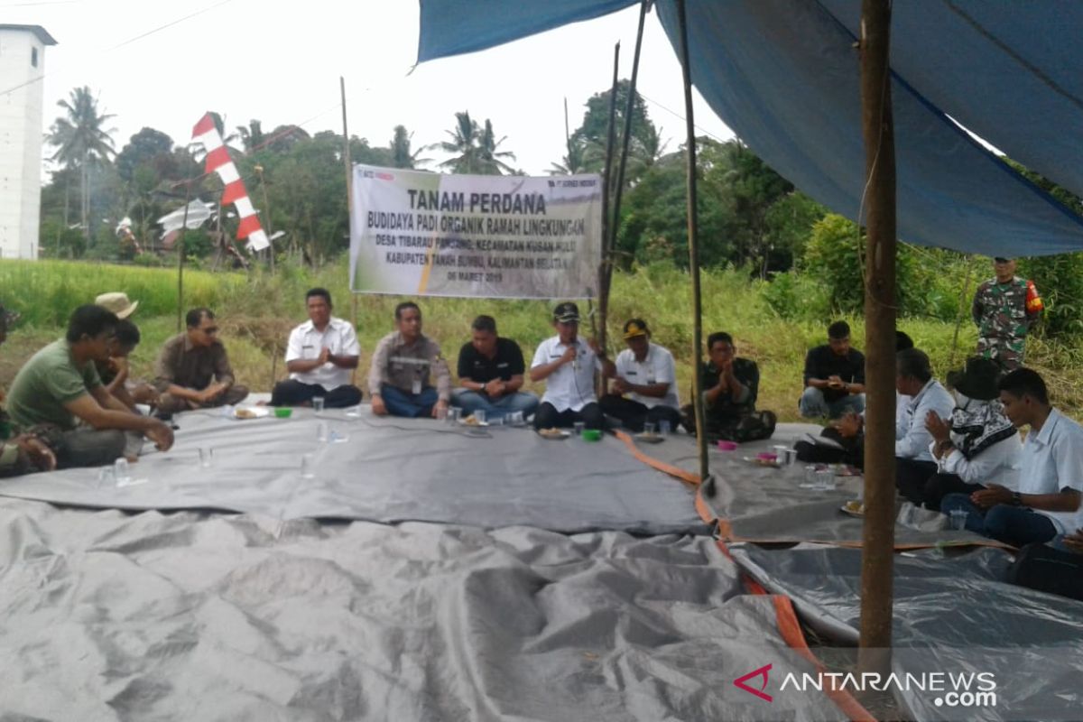 Iwang, initiator of organic rice in Tanah Bumbu