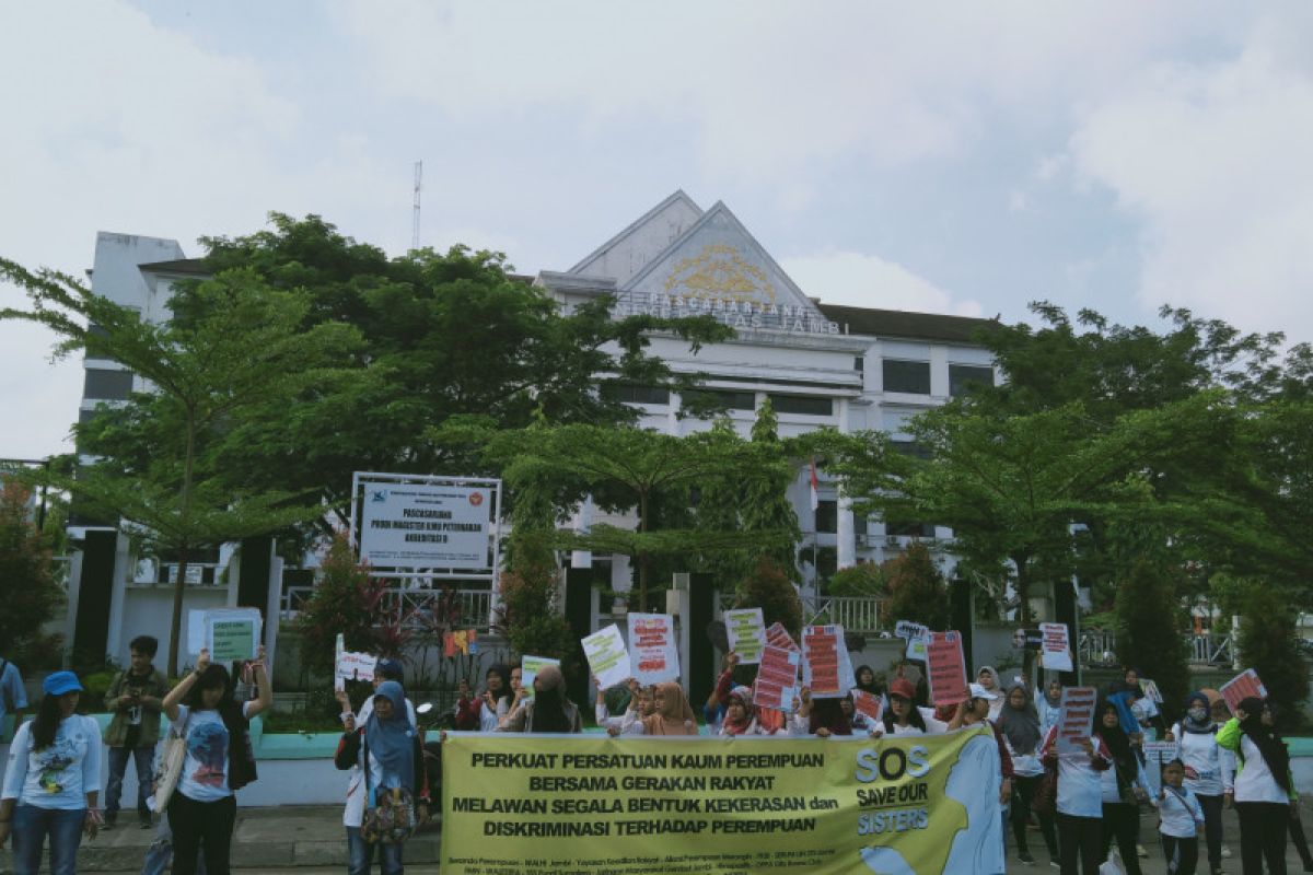 Aktivis soroti persoalan buruh perempuan di perkebunan kelapa sawit