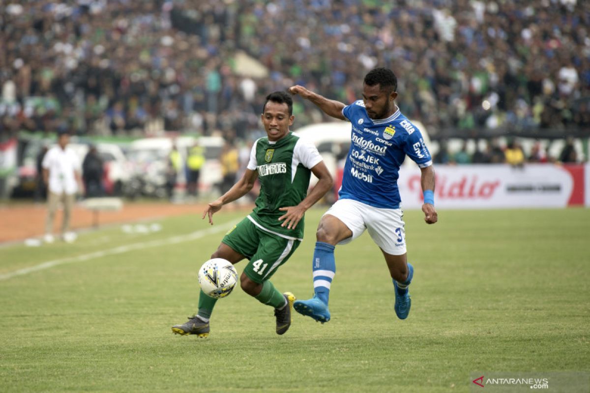 Pemain Persib Bandung tetap merasa Idul Adha di tengah keluarga meski dirantau
