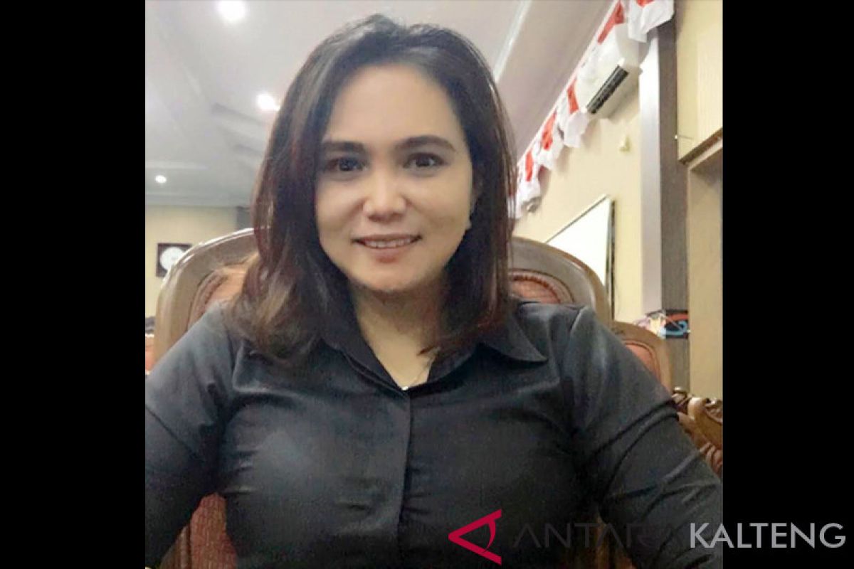 Legislator minta Pemkab Kotim bina perempuan di pedesaan