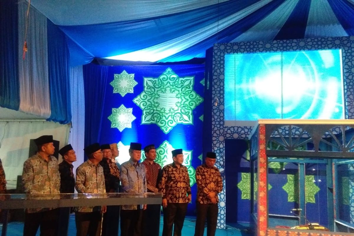 Pemkab Labusel resmi buka MTQ X dan FSQ XI