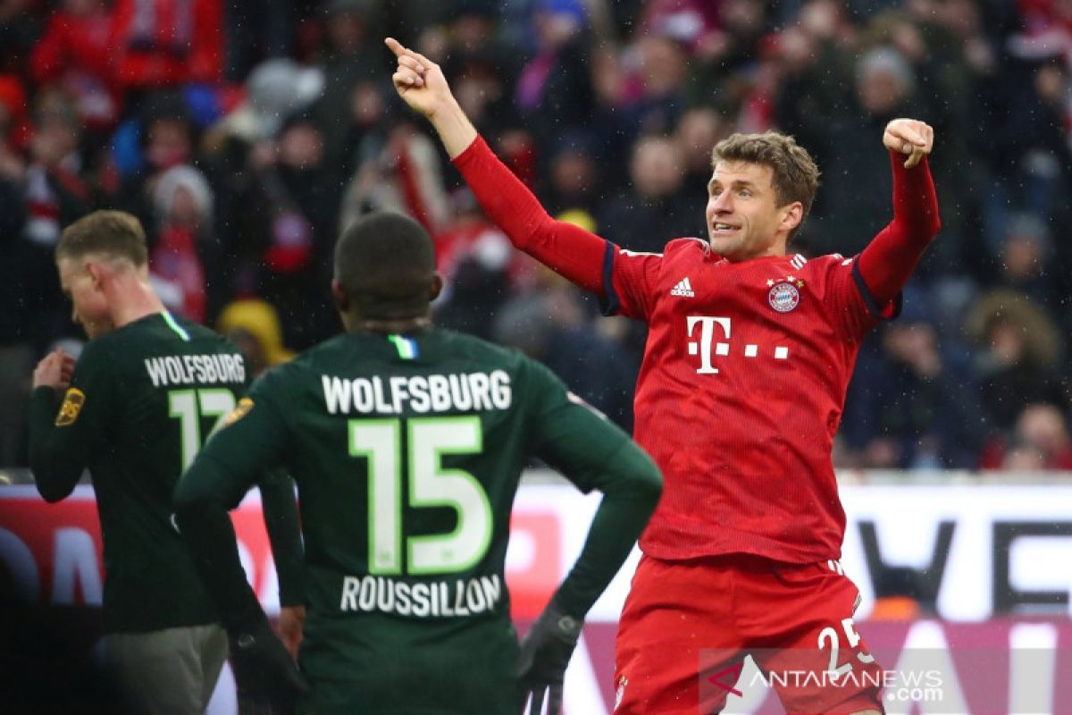 Muenchen melejit ke puncak usai cukur Wolfsburg 6-0