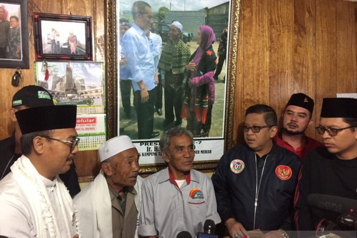 Ayah Angkat: Fitnah kepada Jokowi tindakan tidak beradab