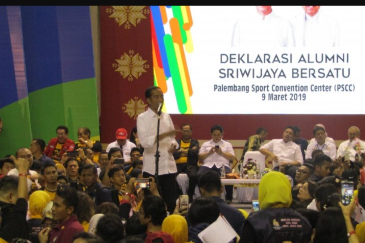 Capres Jokowi minta pendukung militan jelang pilpres
