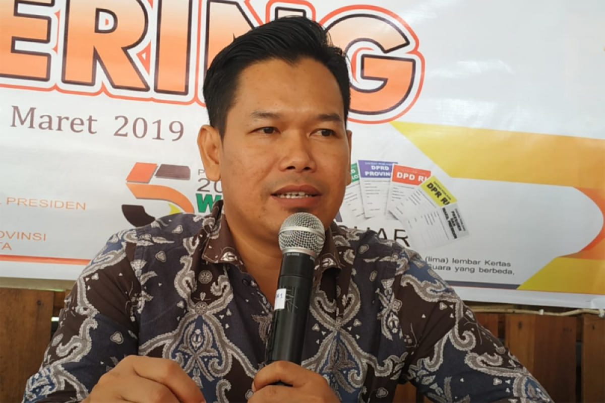 KPU Kapuas Hulu : pelaksanaan Pilkada menunggu PKPU