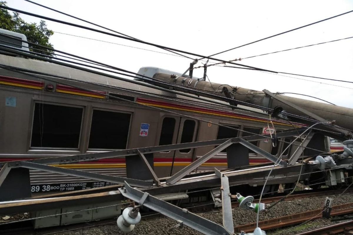 Penyebab anjloknya KRL di Cilebut belum diketahui