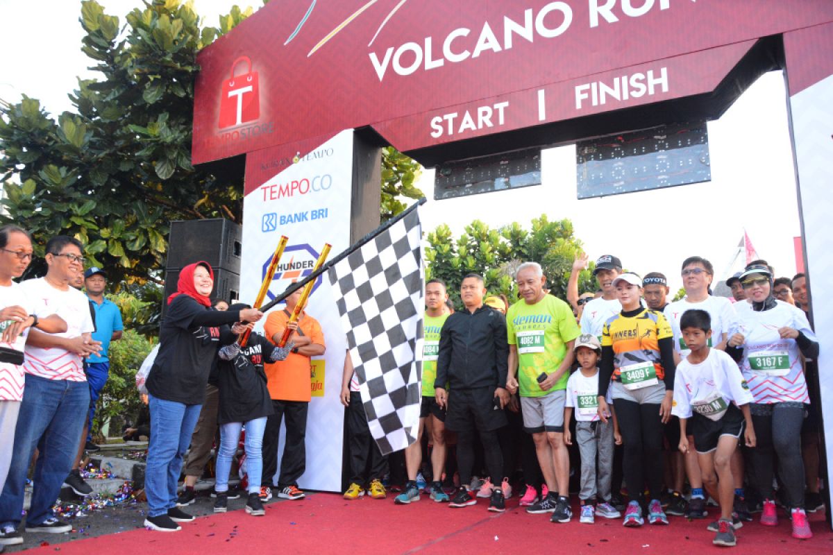 Usai membuka "Volcano Run", Bupati Sleman ikut lari hingga finish