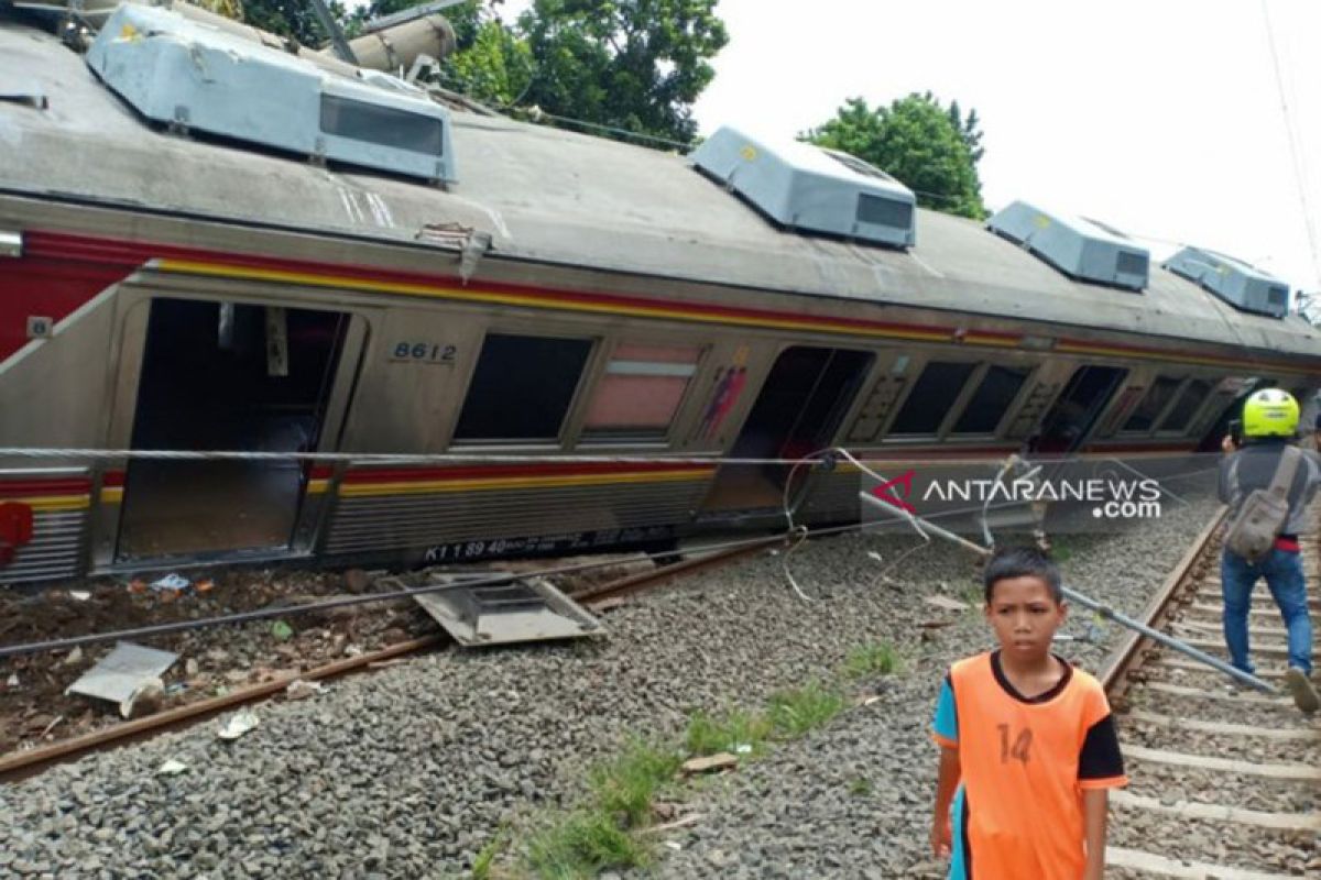 17 nama korban kecelakaan KRL di Bogor