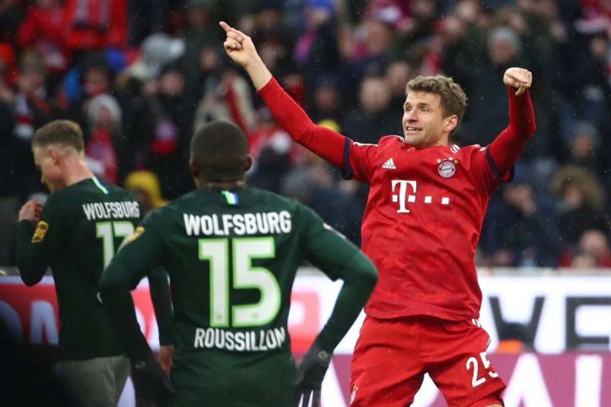 Muenchen melejit ke puncak usai cukur Wolfsburg 6-0