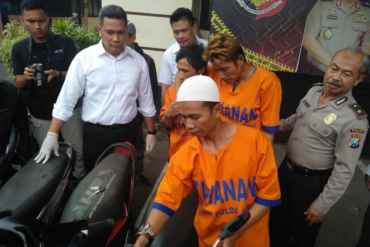 Polisi ringkus komplotan pencuri motor petani