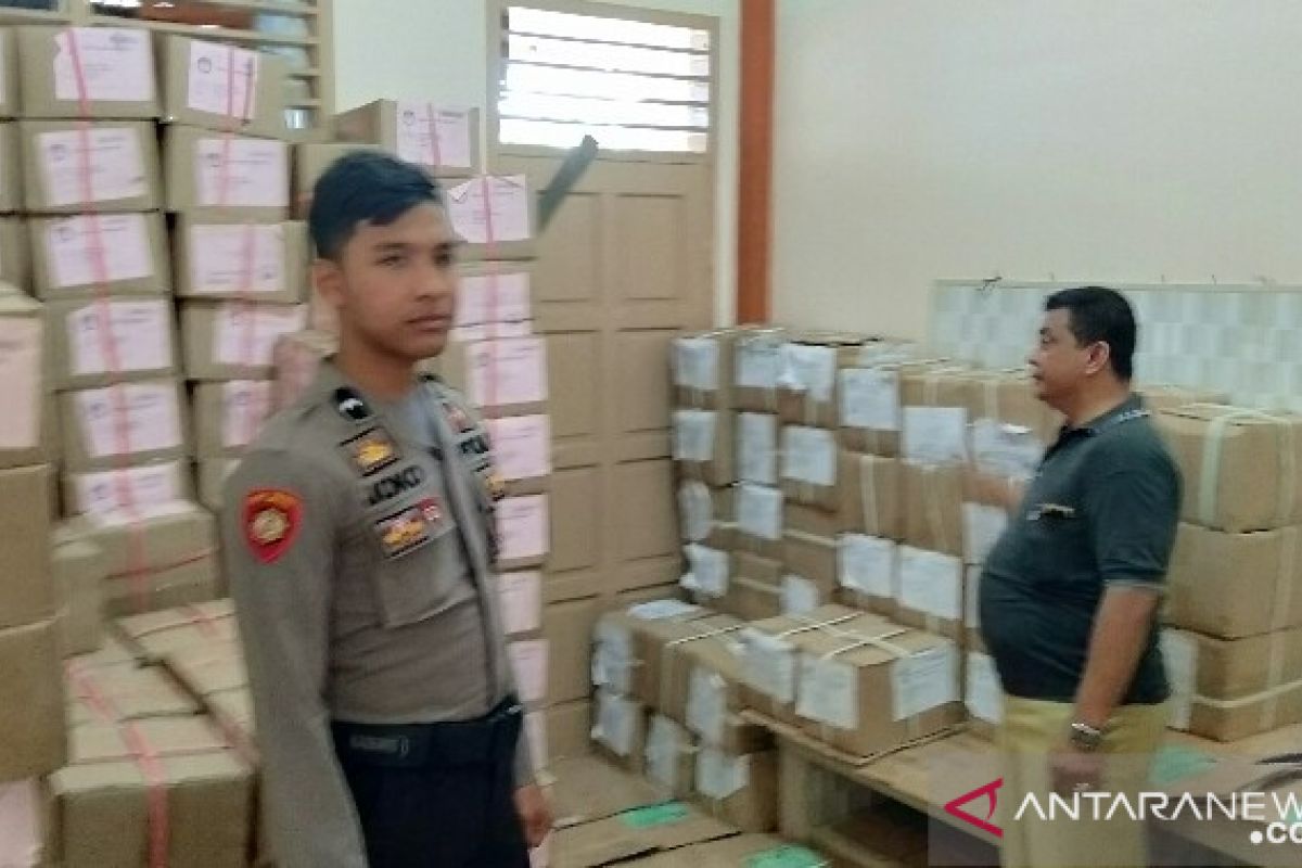 KPU Gunungsitoli terima surat suara pilpres dan DPD