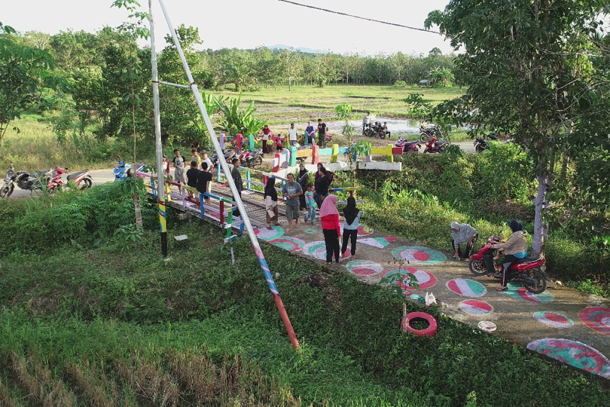 Desa Rawak Hilir, tata jalan ke pematang sawah