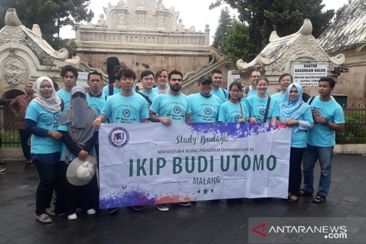 IKIP Budi Utomo ajak mahasiswa asing belajar budaya di Yogyakarta