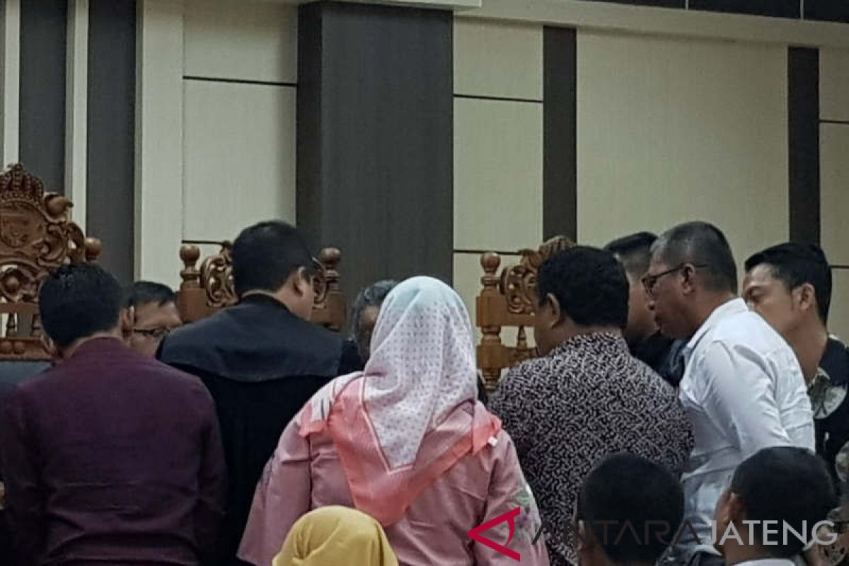 Kredit fiktif disebut tidak sebabkan duit fisik BKK Pringsurat keluar