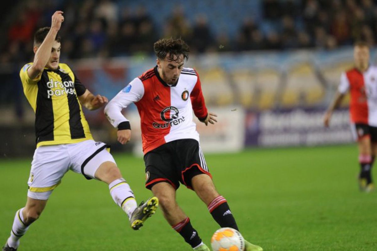 Feyenoord ditahan imbang Vitesse 1-1