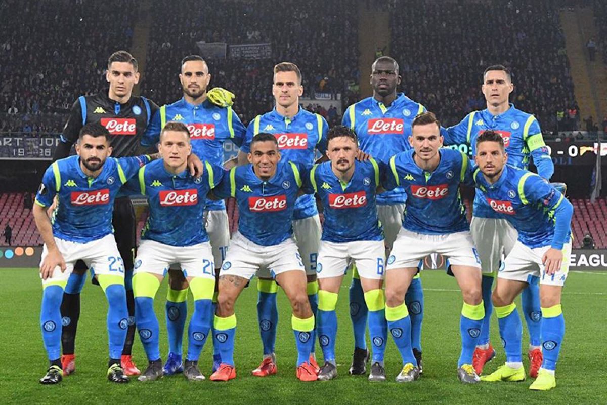 Napoli gagal raih poin penuh vs Sasuolo, Juve semakin jauh di puncak