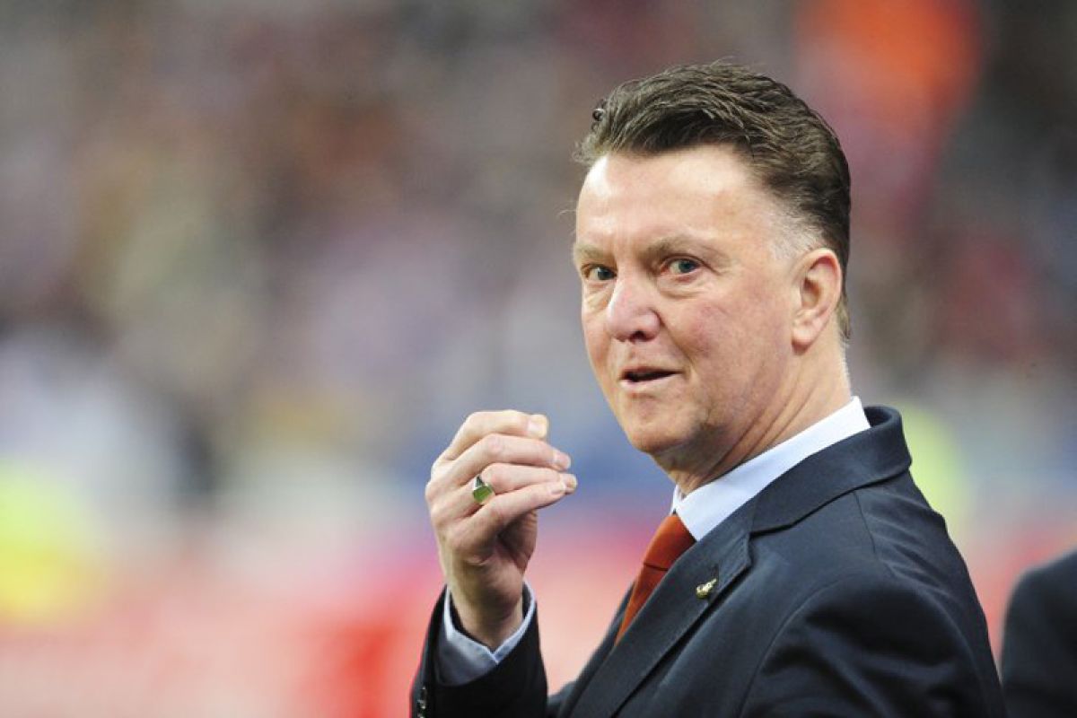 Louis van Gaal jagokan Liverpool