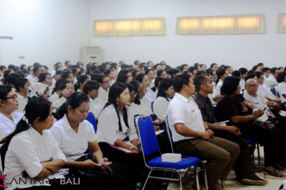 Tingkatkan Kualitas Guru 313 Orang Ikuti PPG di Undiksha