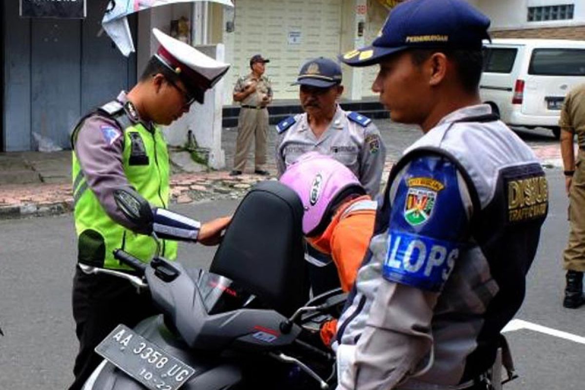 Langgar aturan, 11 sepeda motor diamankan dalam razia KTL