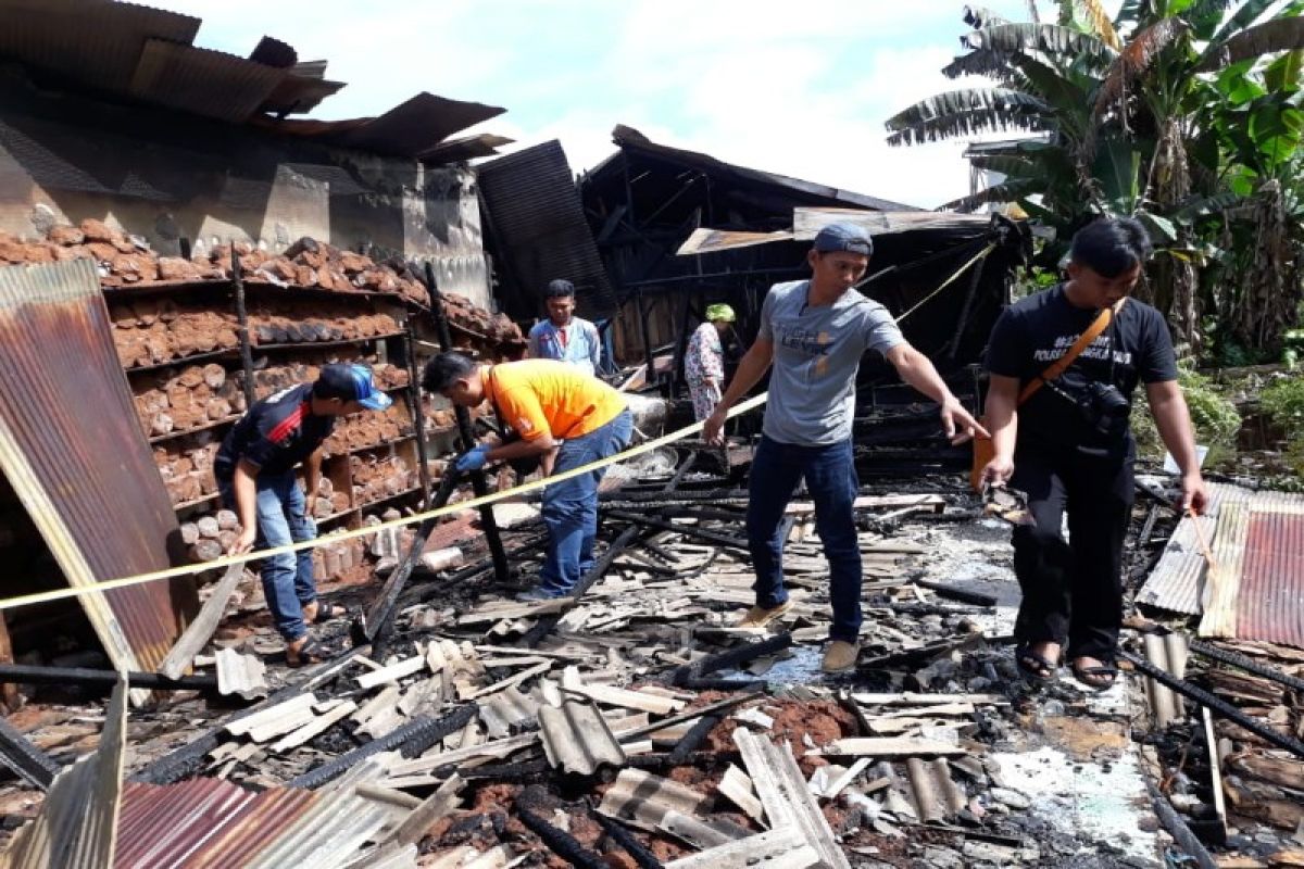 Polisi selidiki penyebab terbakarnya bangunan di komplek Panti Asuhan Ayah Bunda